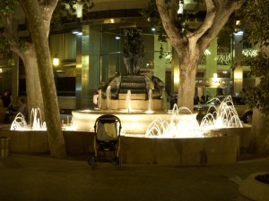 The fountain in the little plaza near our apartment.
