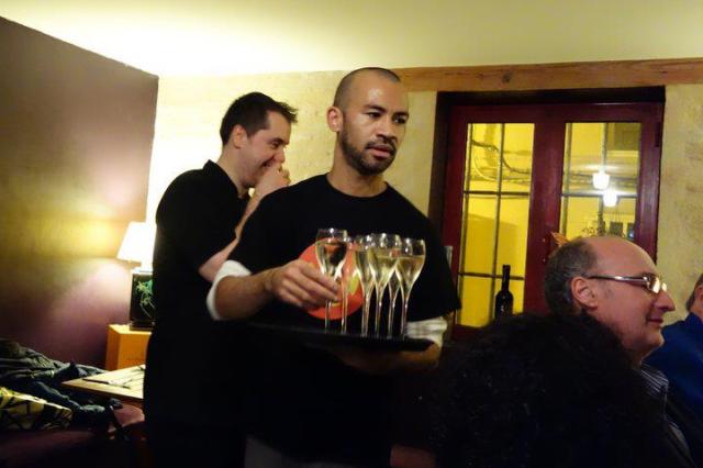 13712_10200269505569110_1662080920_n